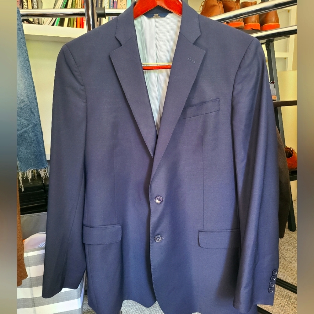 Men's Brooks Brothers Suit - Navy Blue